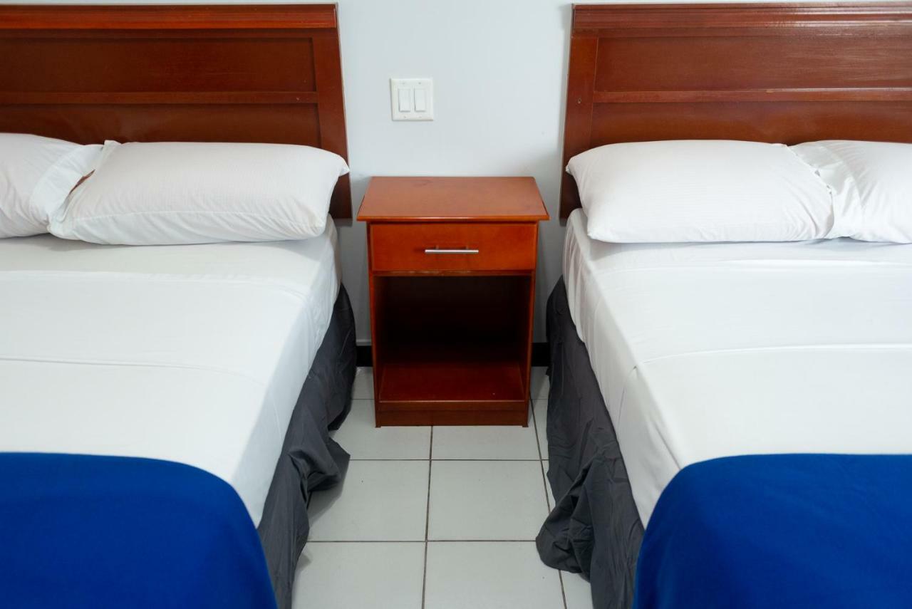 Status Hotel Georgetown Dış mekan fotoğraf